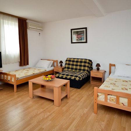 Apartmani Alexandra Budva Zimmer foto