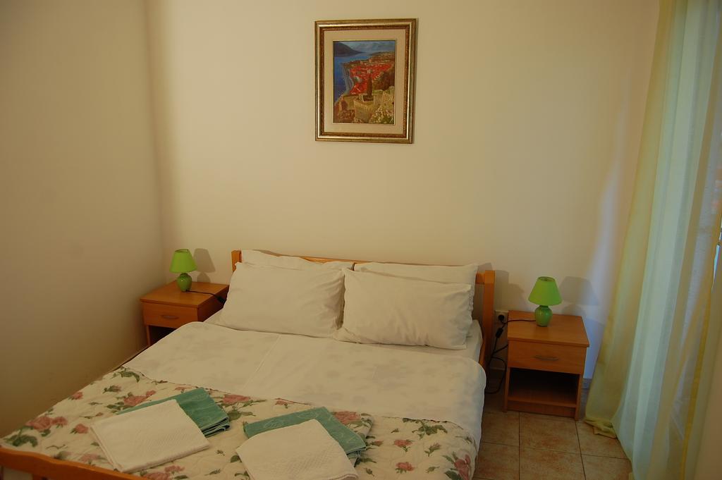 Apartmani Alexandra Budva Zimmer foto